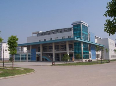 黄冈中学(启黄初中)
