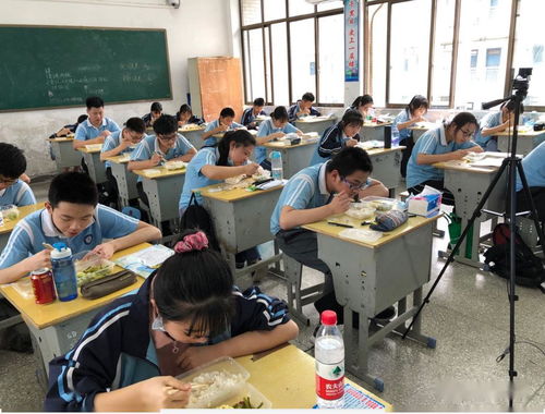 归来仍少年,启黄中学初三复学现场纪实