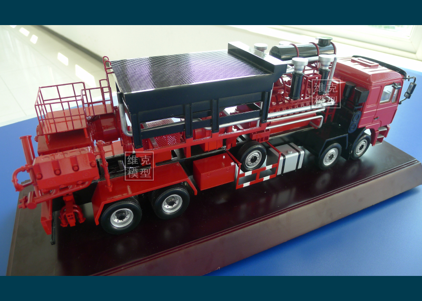 江漢四（sì）機壓裂車